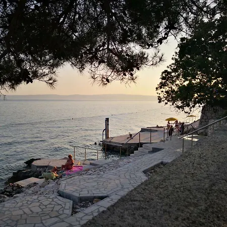 Apartman Miramar *